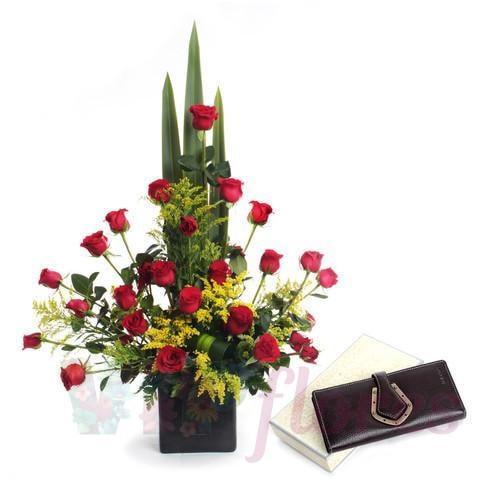 Arreglo Floral Con Amor Para Ti + Cartera
